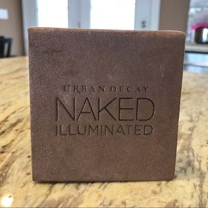 Urban Decay Naked Illuminated Shimmering Powder